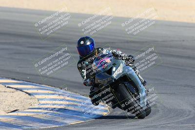 media/Feb-13-2022-SoCal Trackdays (Sun) [[c9210d39ca]]/Turn 10 (920am)/